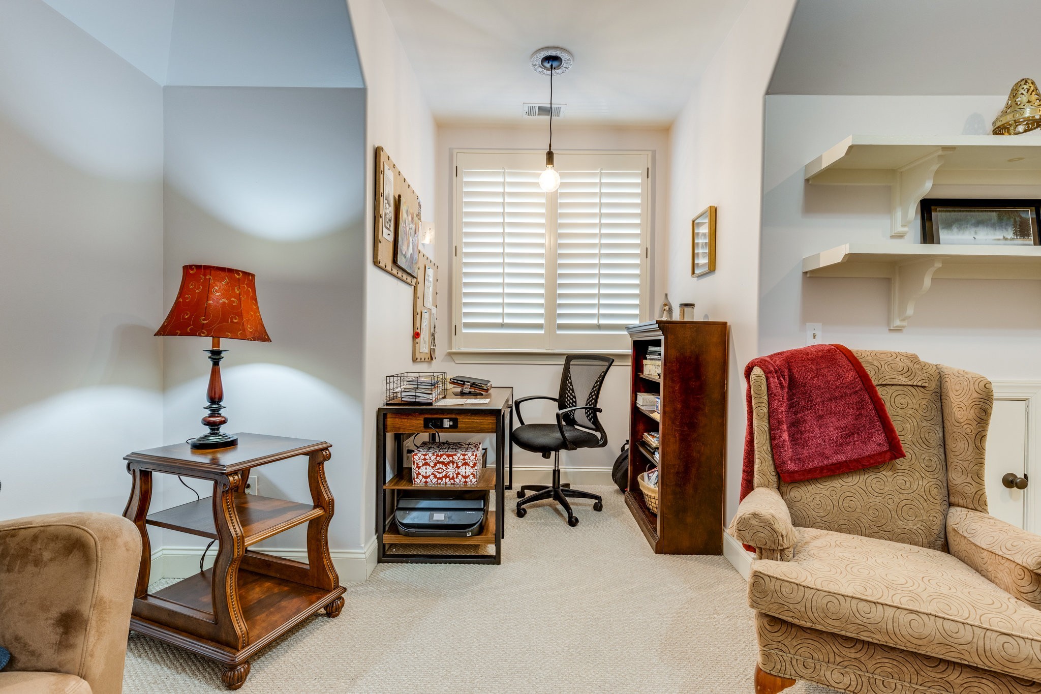 228 Valley Bend Dr
