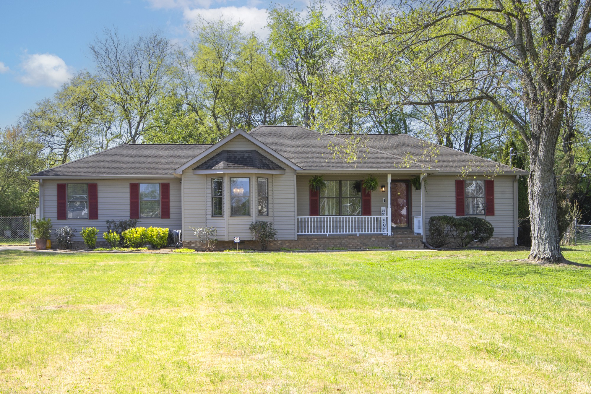 3533 Lehigh Dr