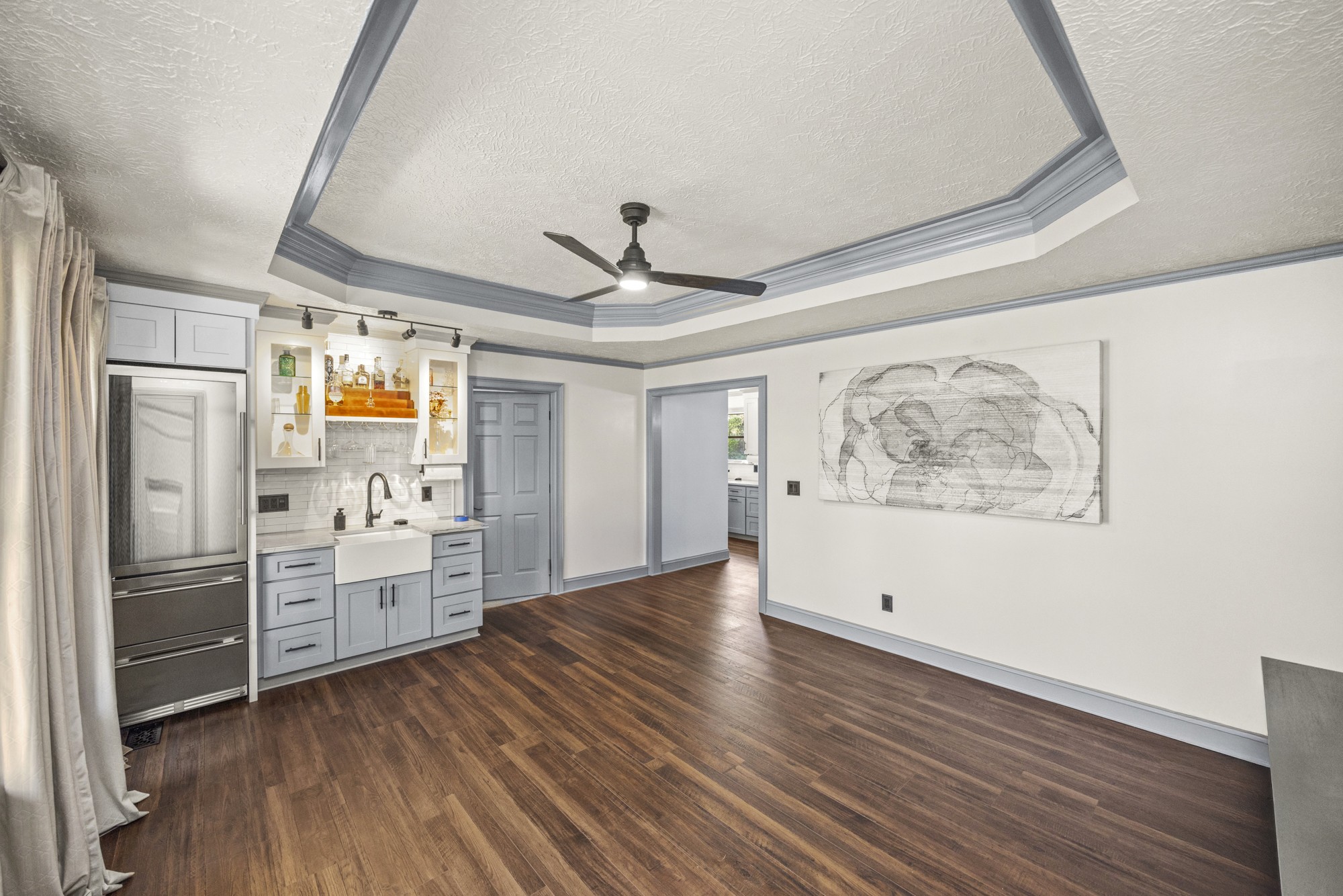 3533 Lehigh Dr