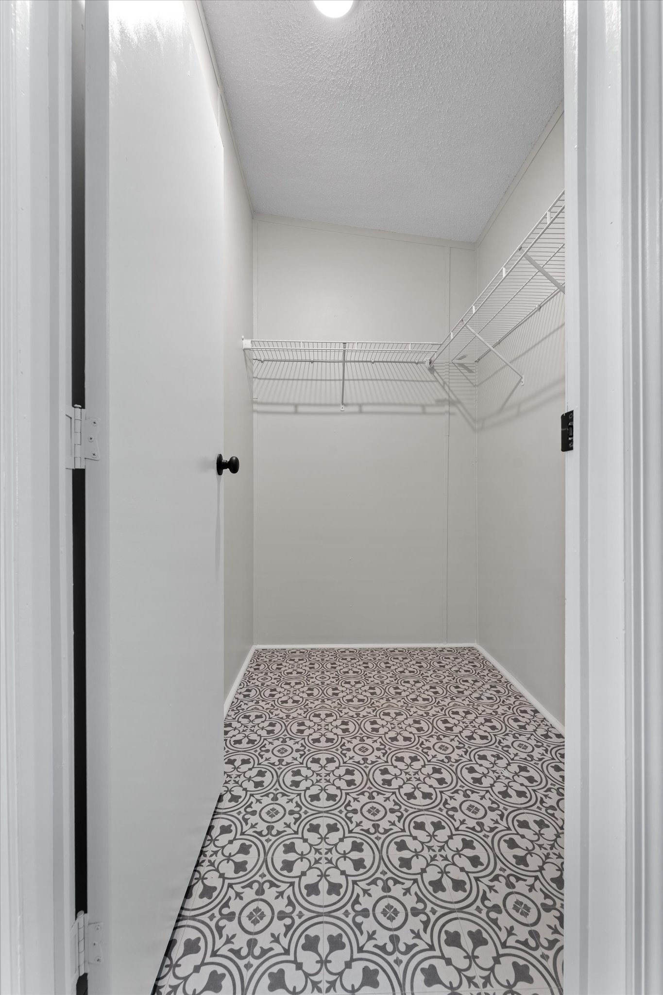 215 Wall St
