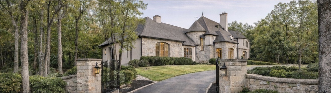 225 Lake Hills Rd