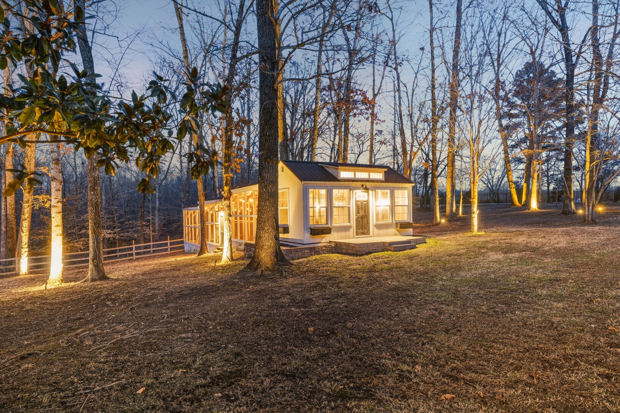 225 Lake Hills Rd