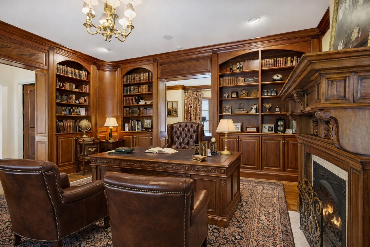 225 Lake Hills Rd