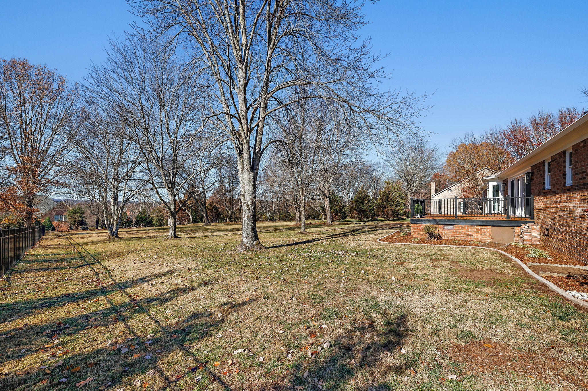 1114 Chickasaw Dr