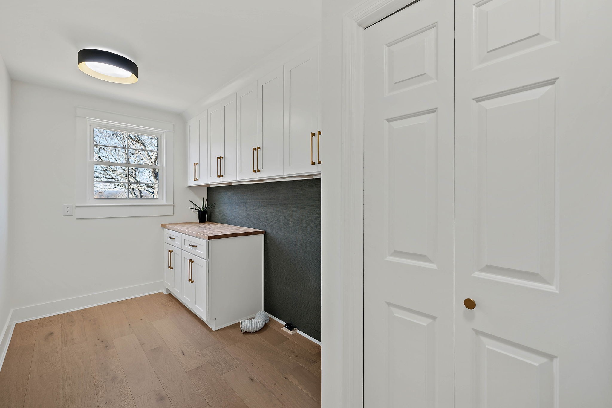 1114 Chickasaw Dr