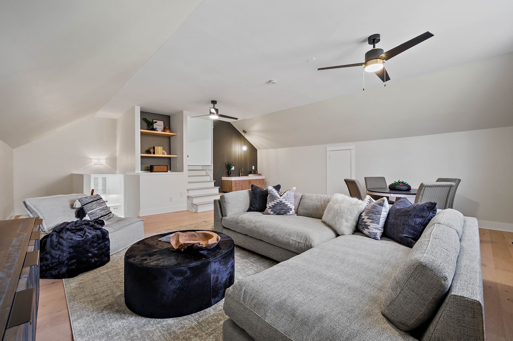 1114 Chickasaw Dr