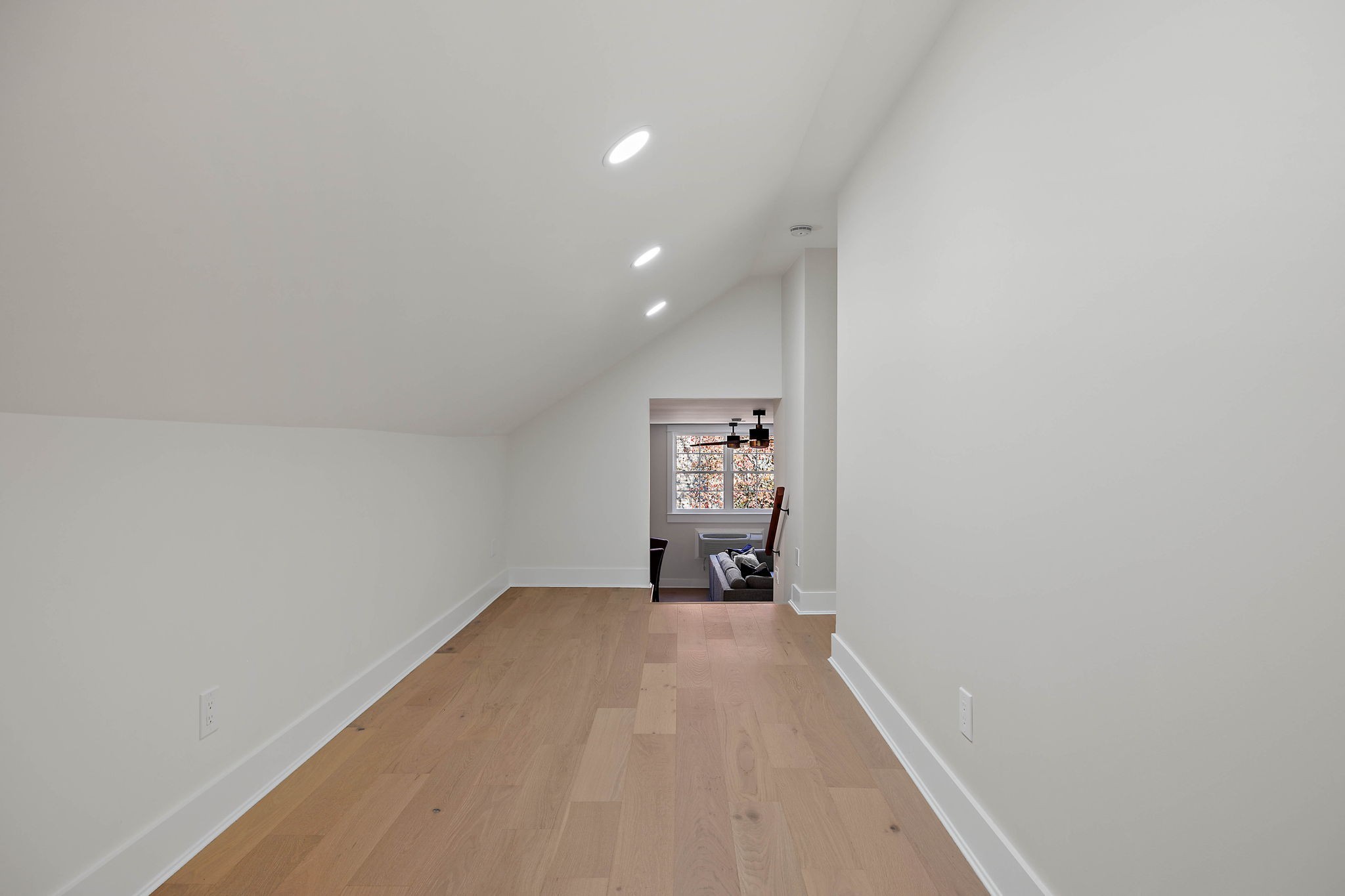 1114 Chickasaw Dr