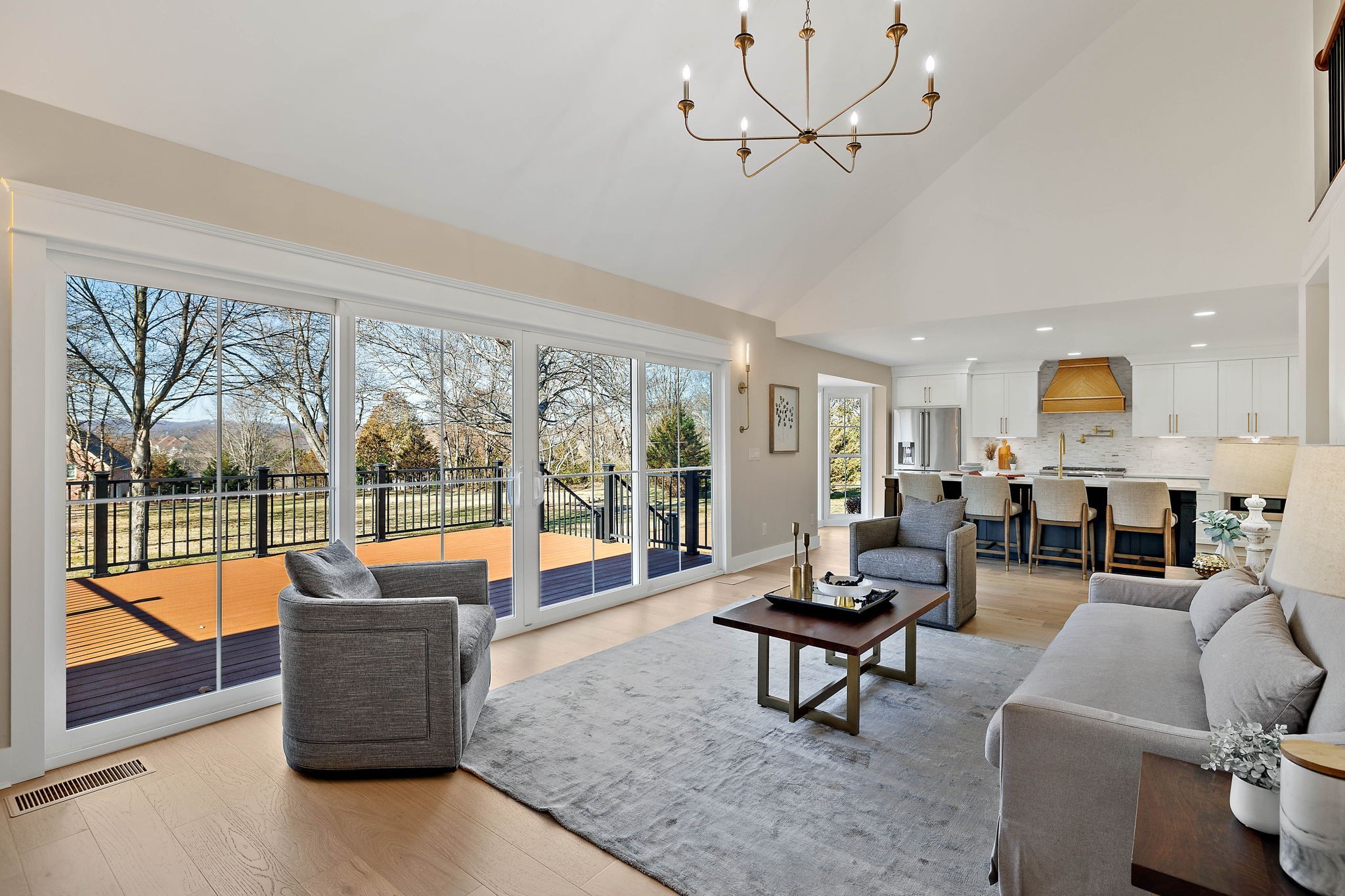 1114 Chickasaw Dr