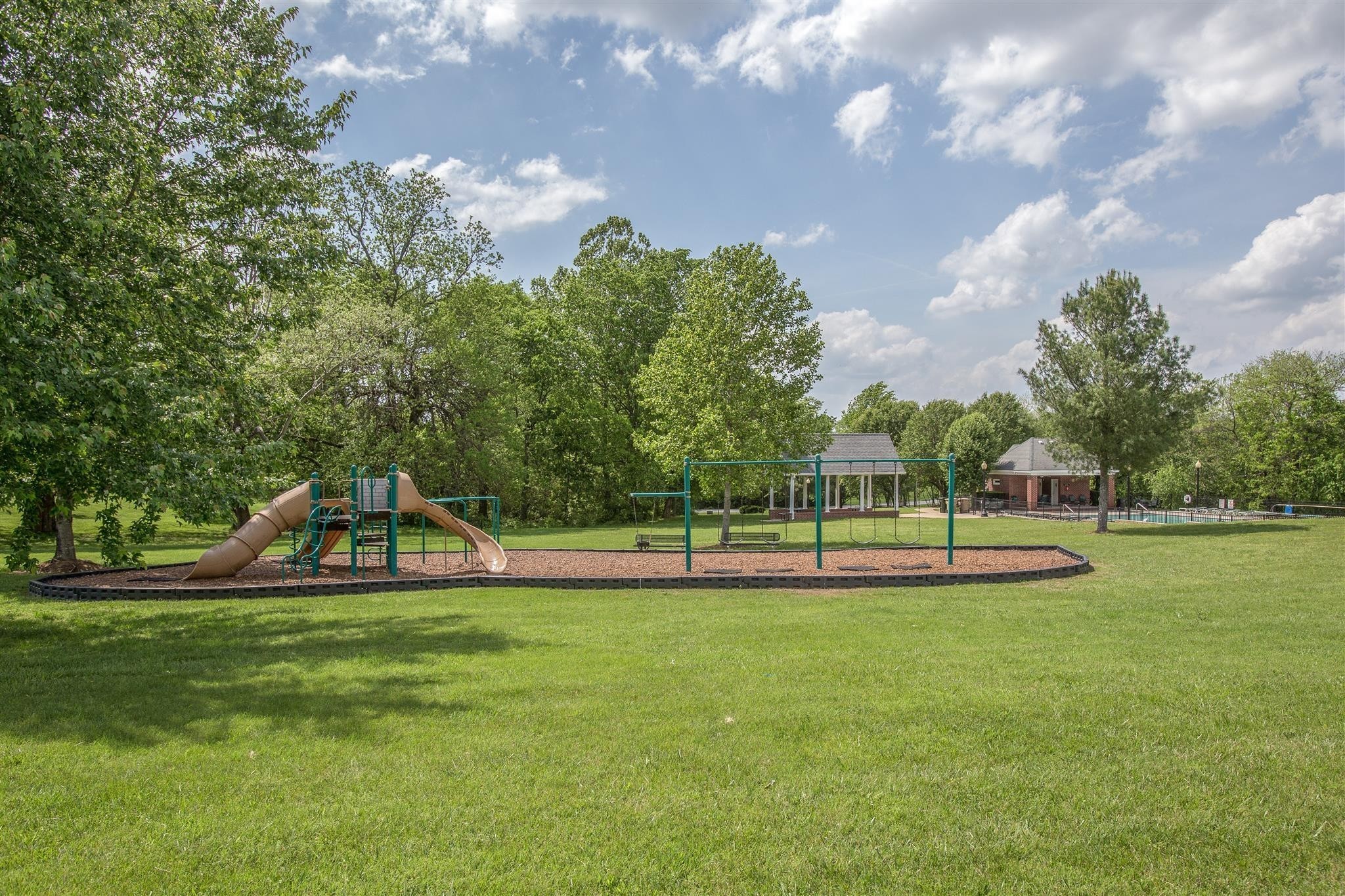 520 Montridge Ct