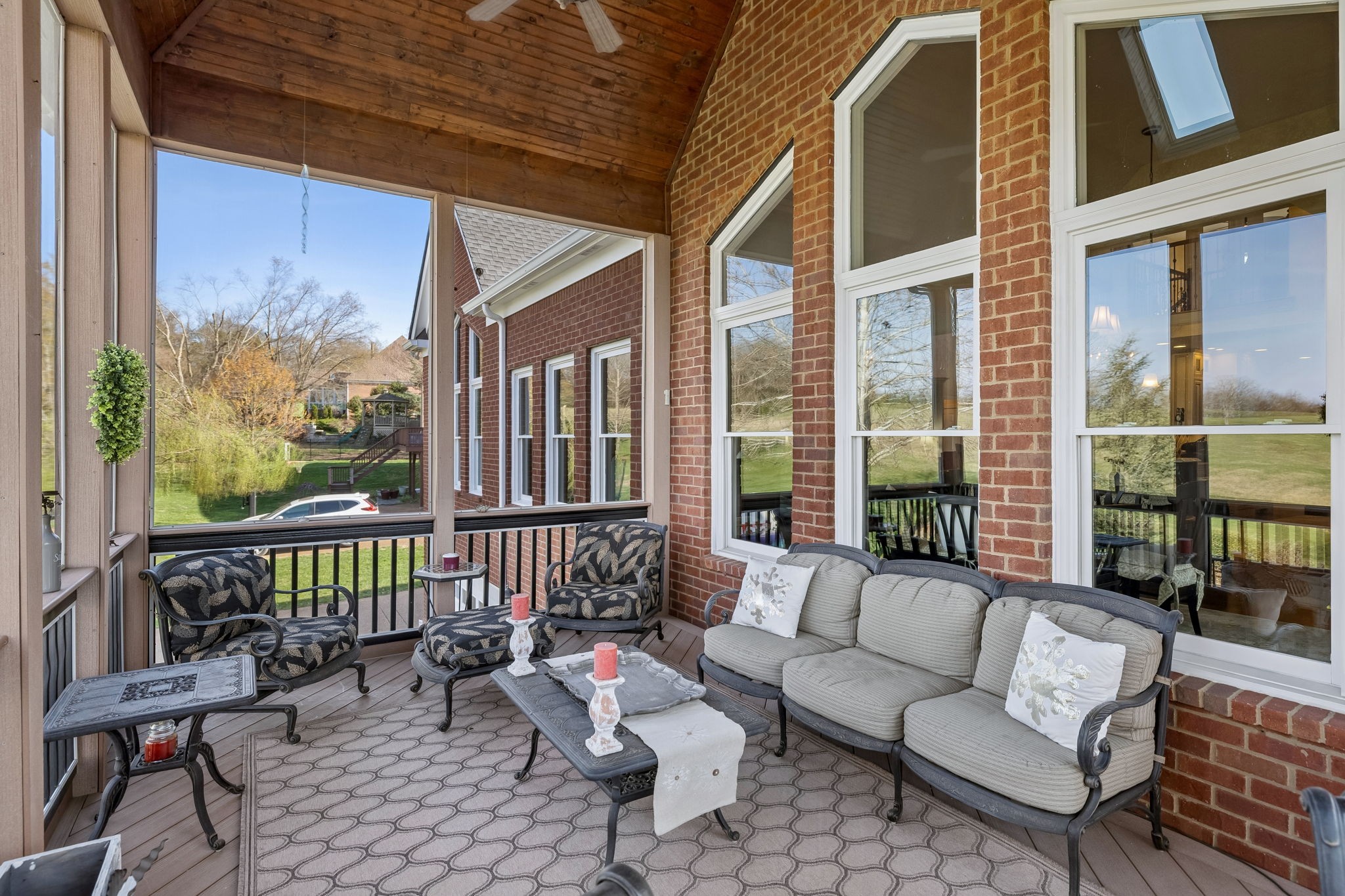 520 Montridge Ct