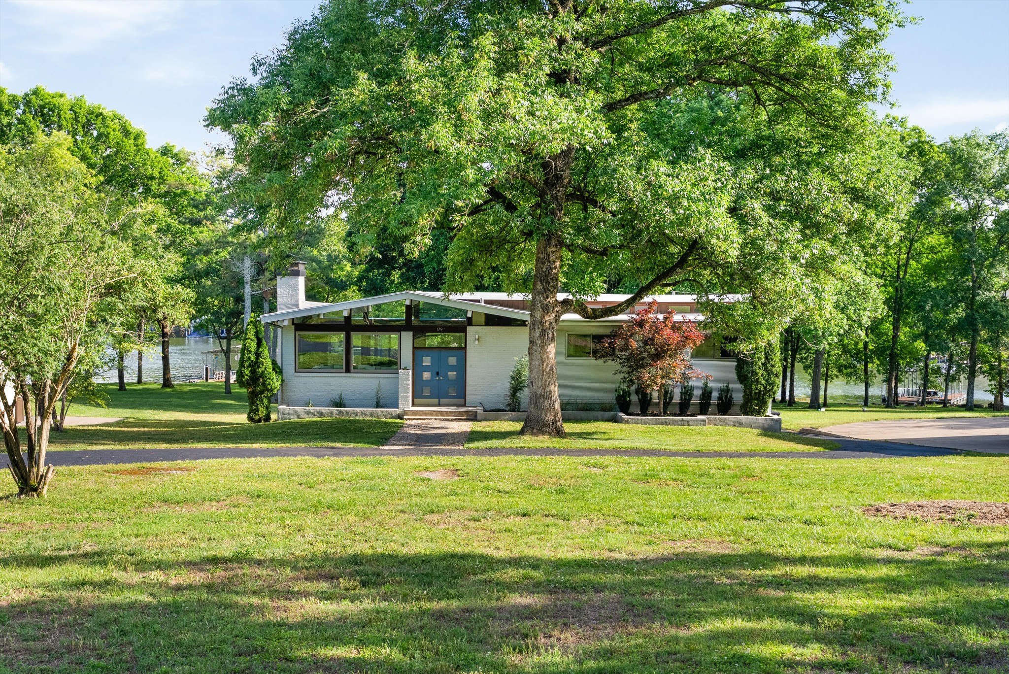 179 Snug Harbor Dr