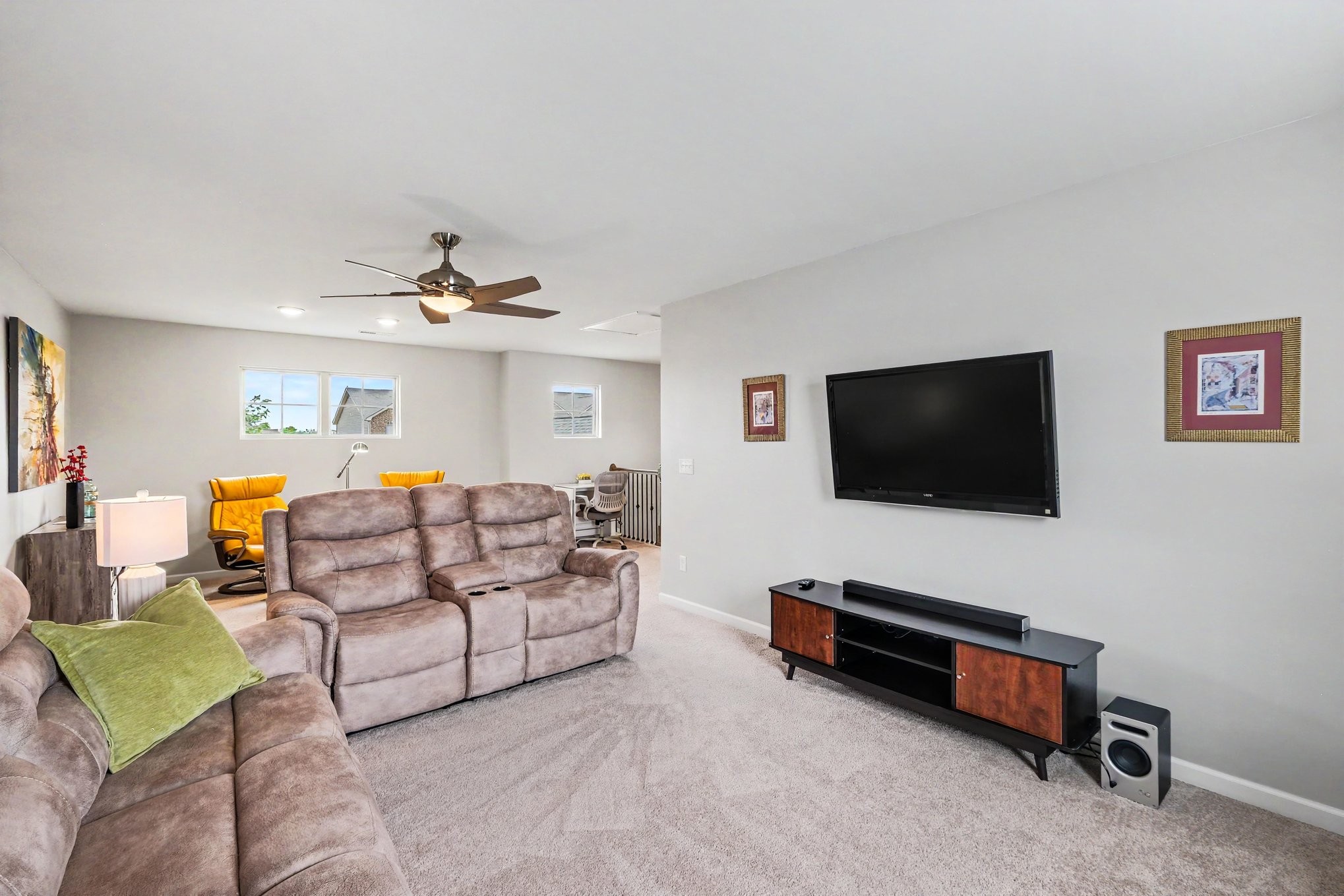 2925 Hen Brook Dr