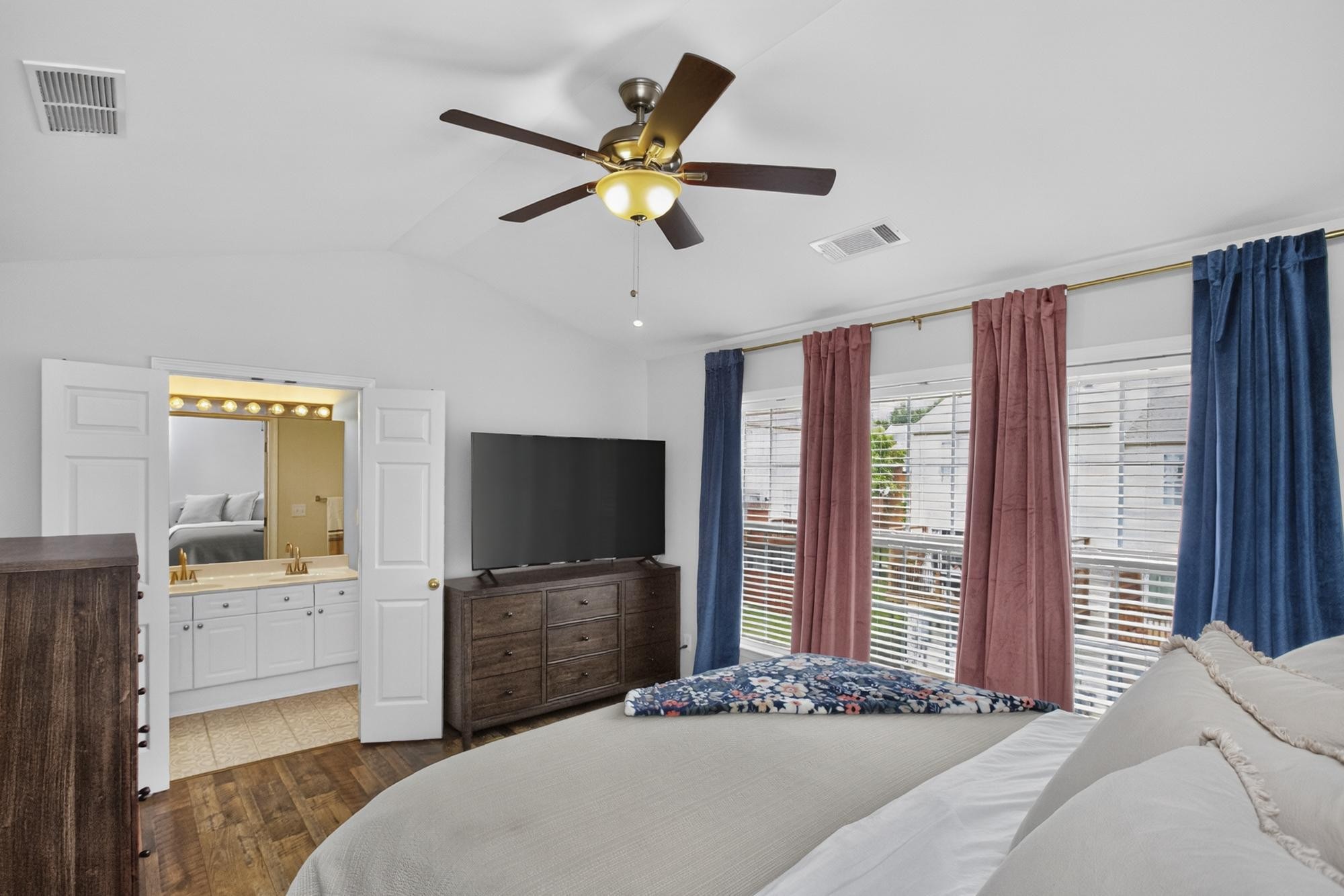 7252 Highway 70, S Unit: 1501