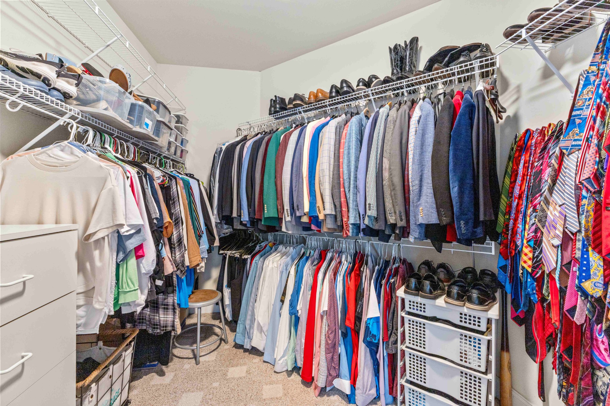 115 N Country Club Dr