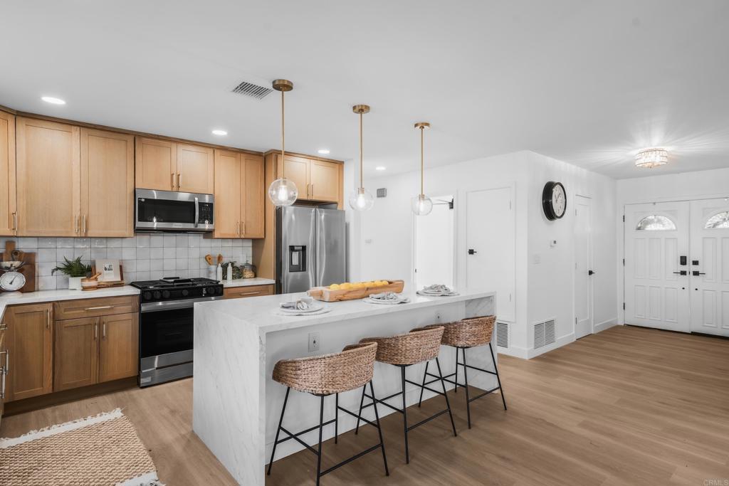 2308 Bernardo Avenue