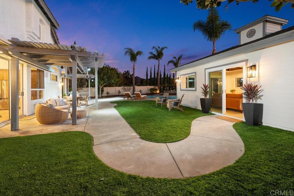 866 Windridge Circle