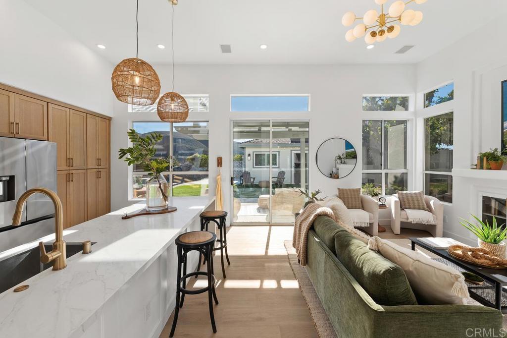 866 Windridge Circle