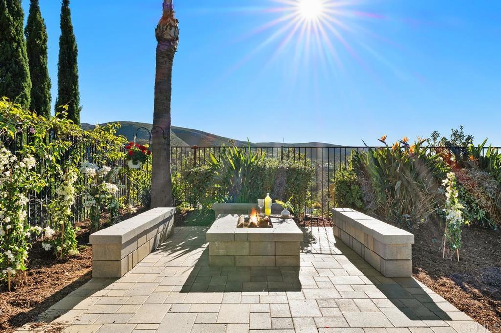 866 Windridge Circle