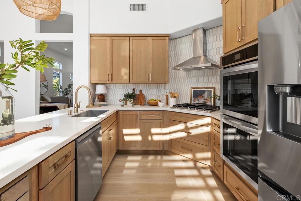 866 Windridge Circle