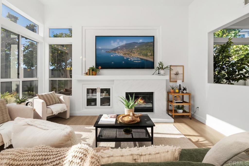 866 Windridge Circle