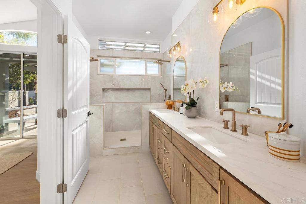 866 Windridge Circle