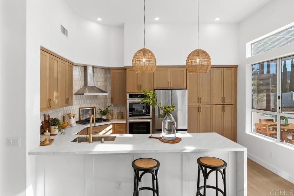 866 Windridge Circle