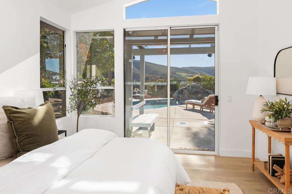 866 Windridge Circle