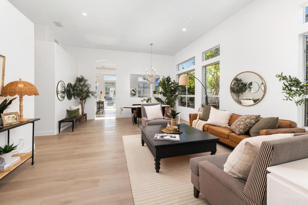 866 Windridge Circle