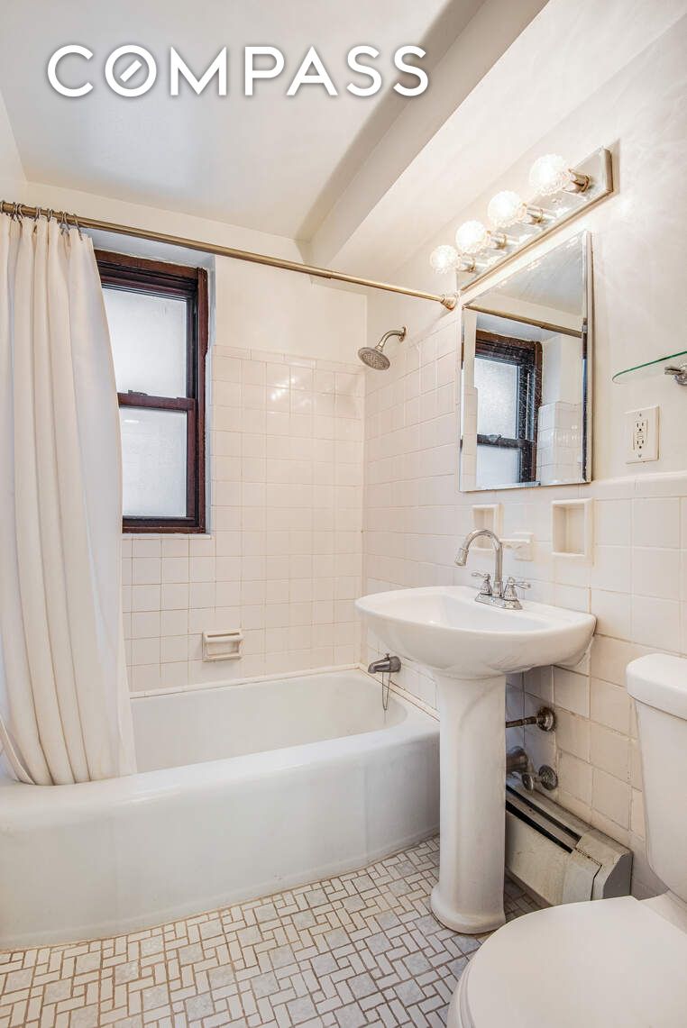 305 E 72nd Street 4CN