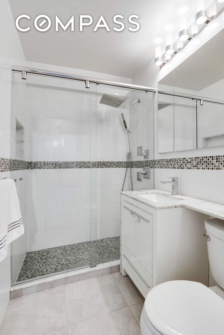 520 E 76th Street 11C