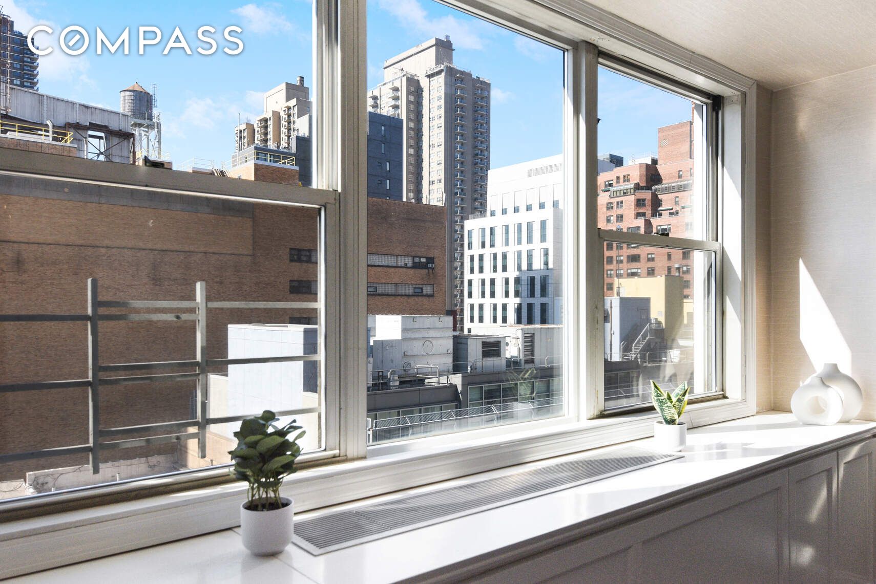 520 E 76th Street 11C