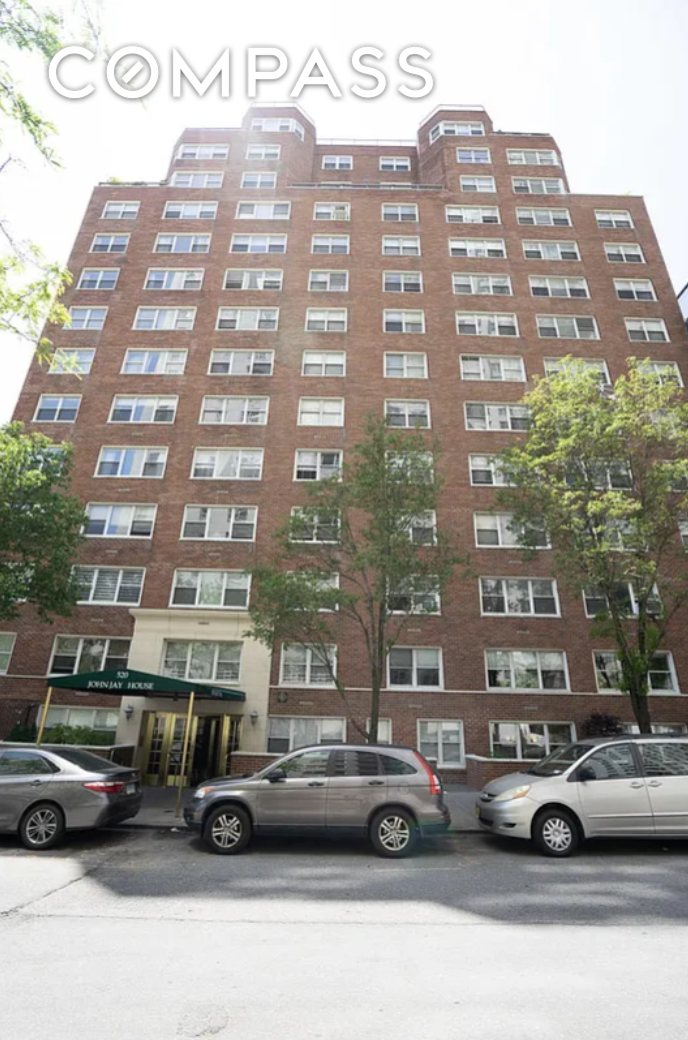 520 E 76th Street 11C
