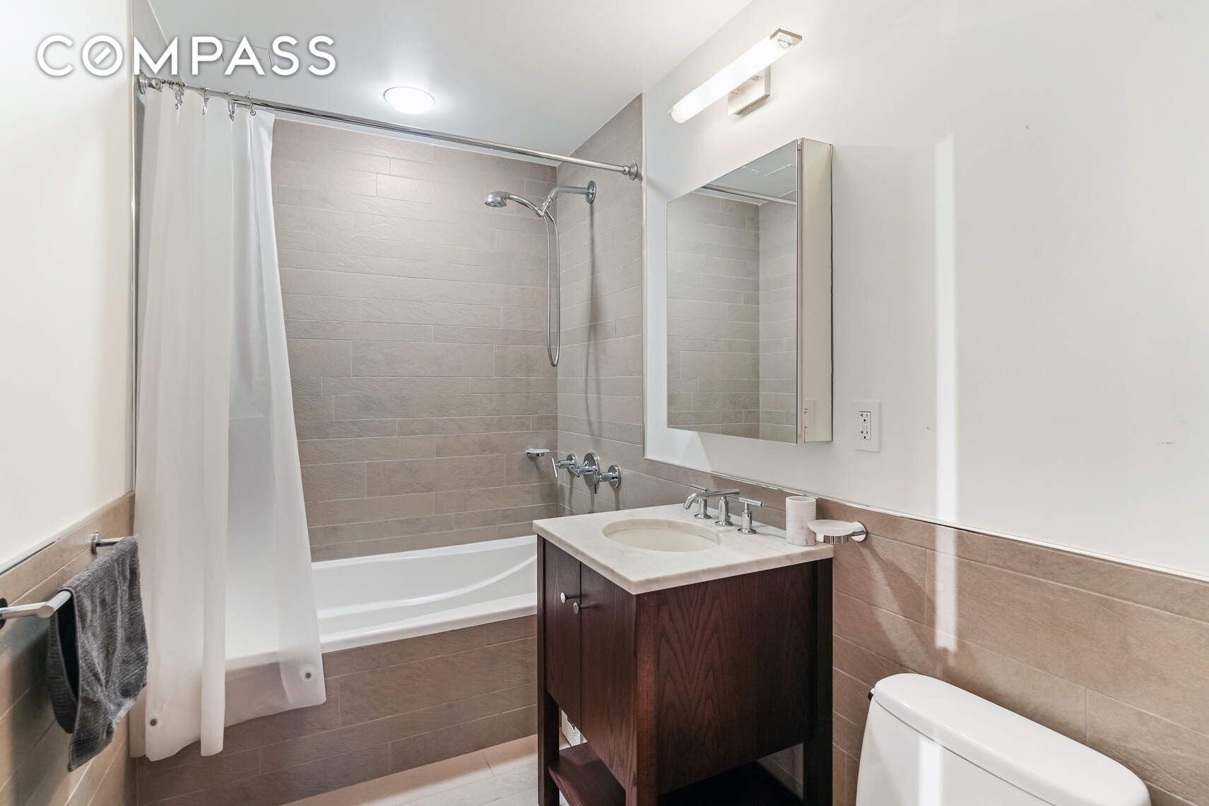 454 W 54th Street 3D