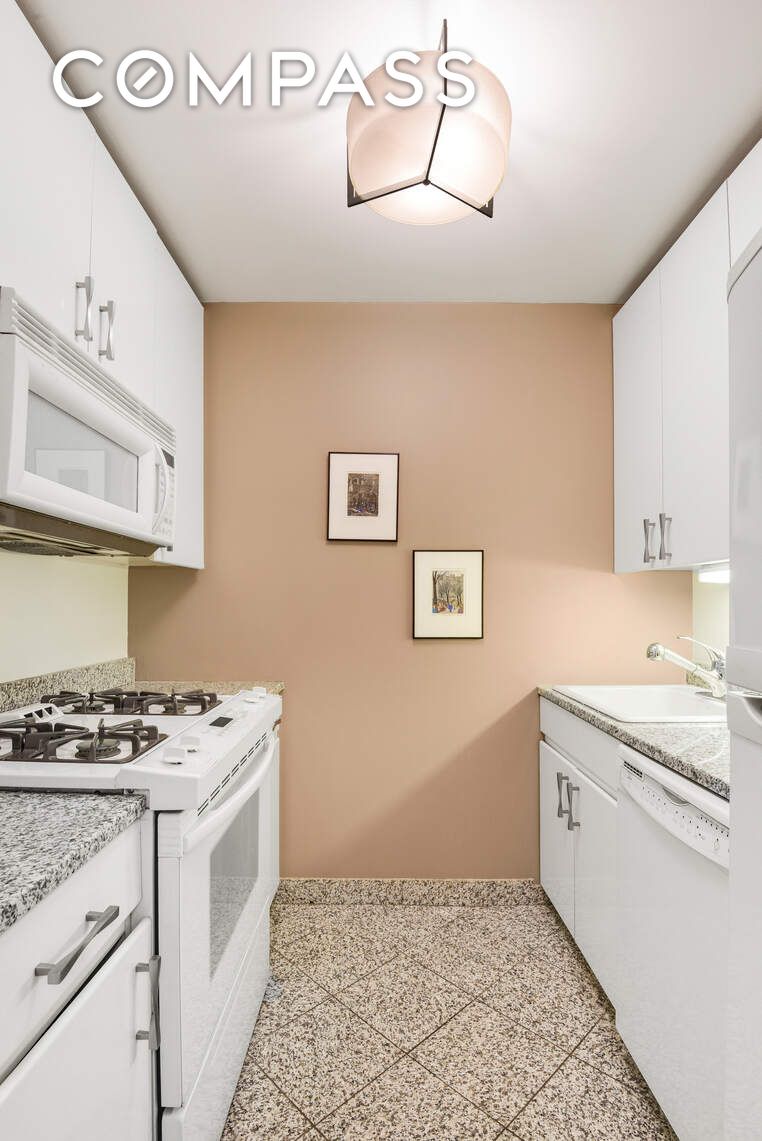 455 E 86th Street 8D