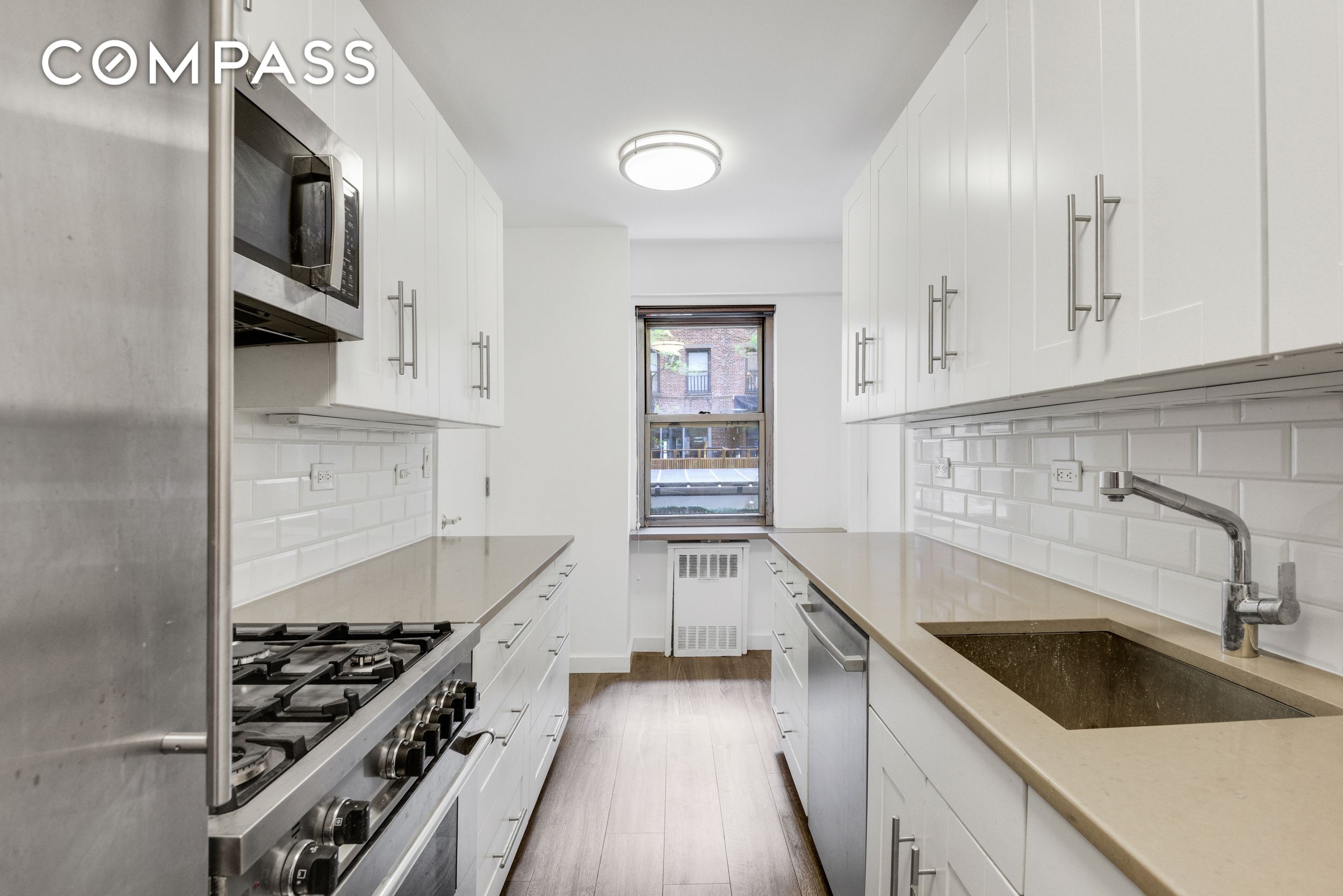 16 Sutton Place 2B
