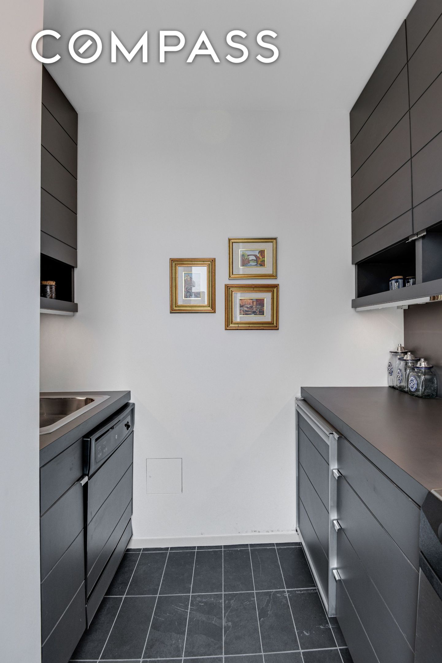 455 E 86th Street 22D