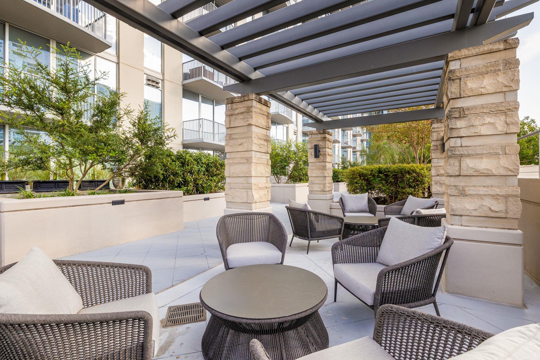 360 Nueces ST # 1612