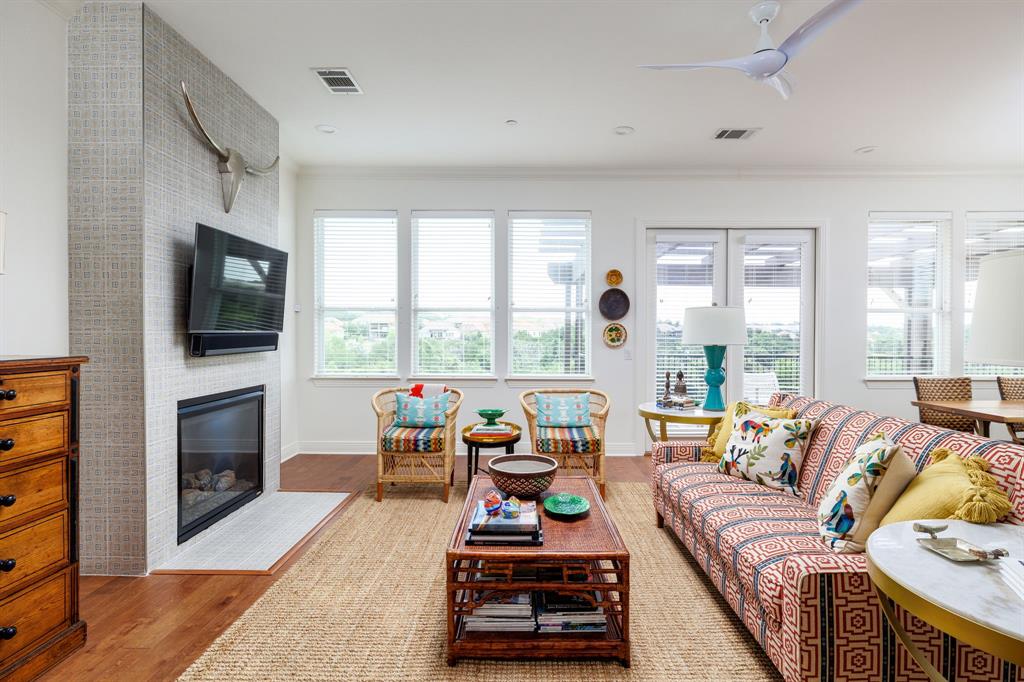 2601 N Quinlan Park RD Unit: 502