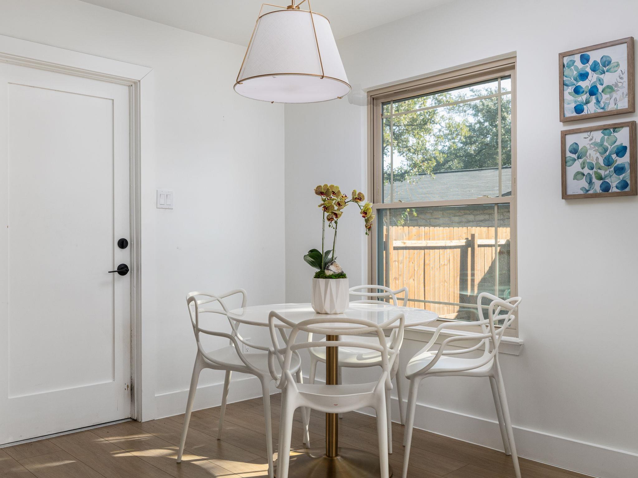 5001 Summerset TRL, Austin