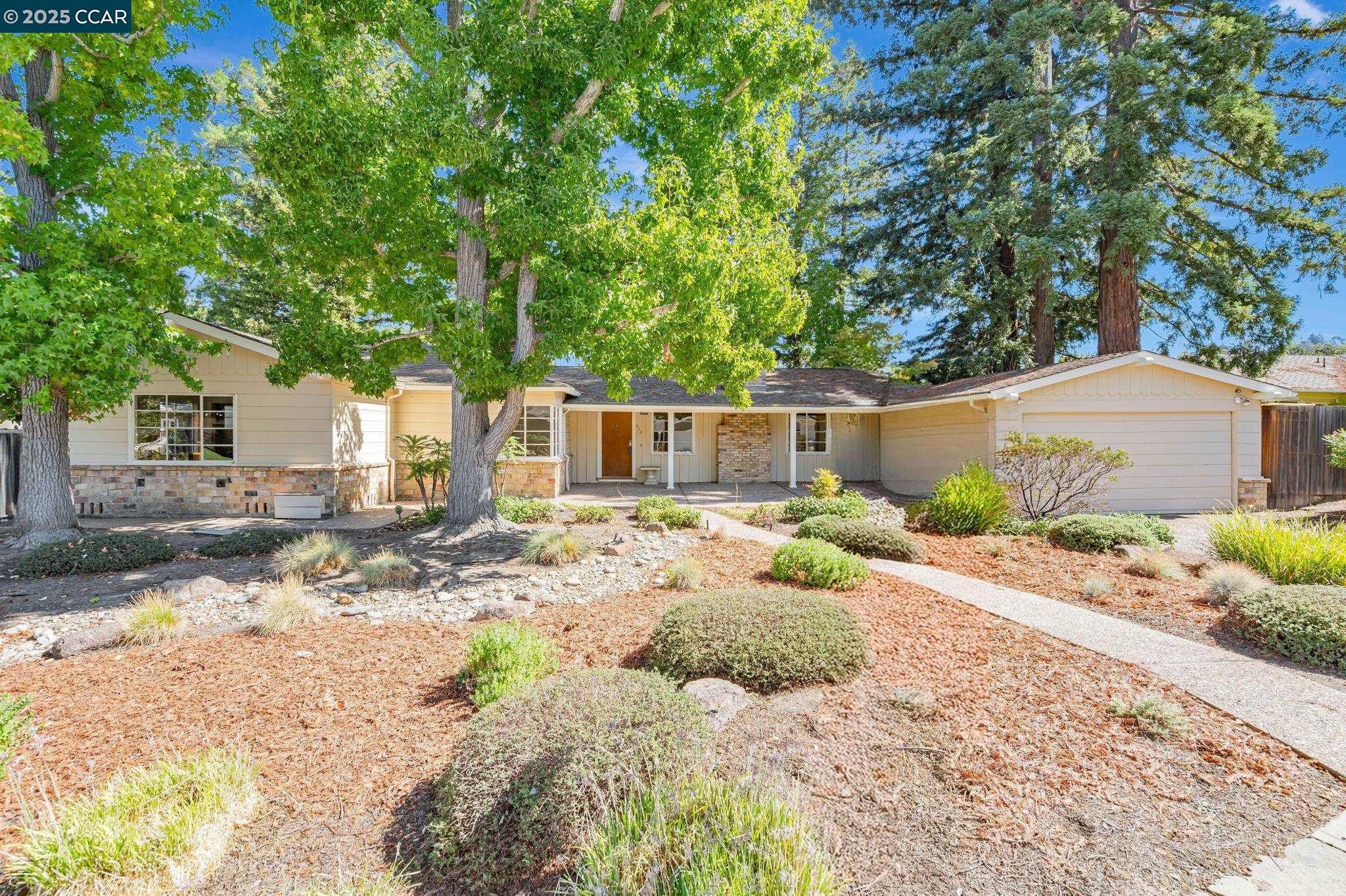 828 Rosedale Ave.