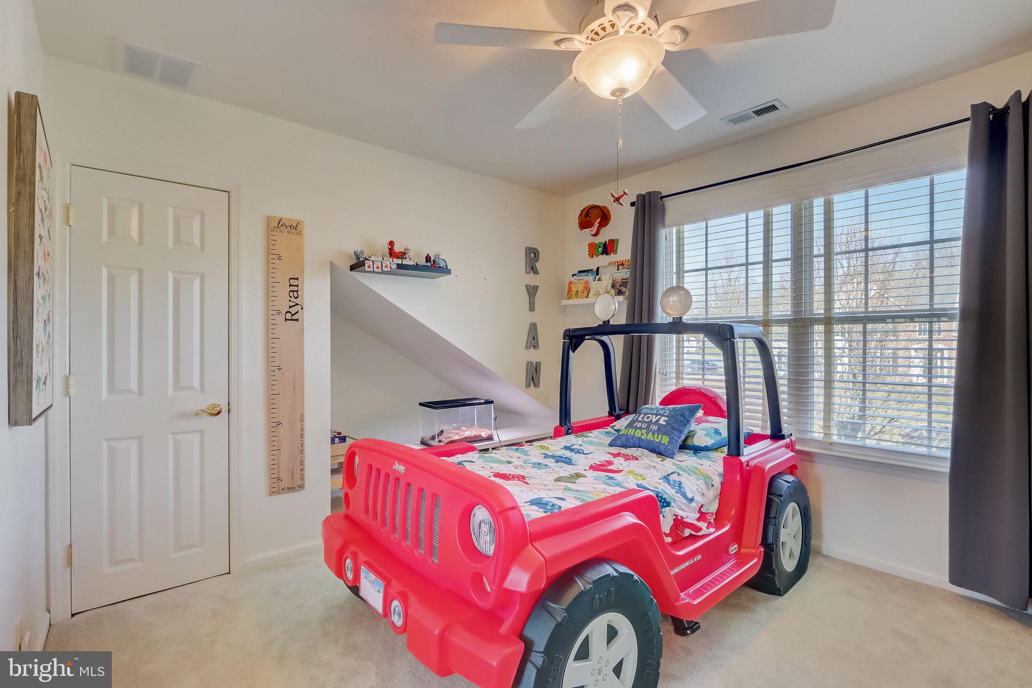 154 Memorial Ln