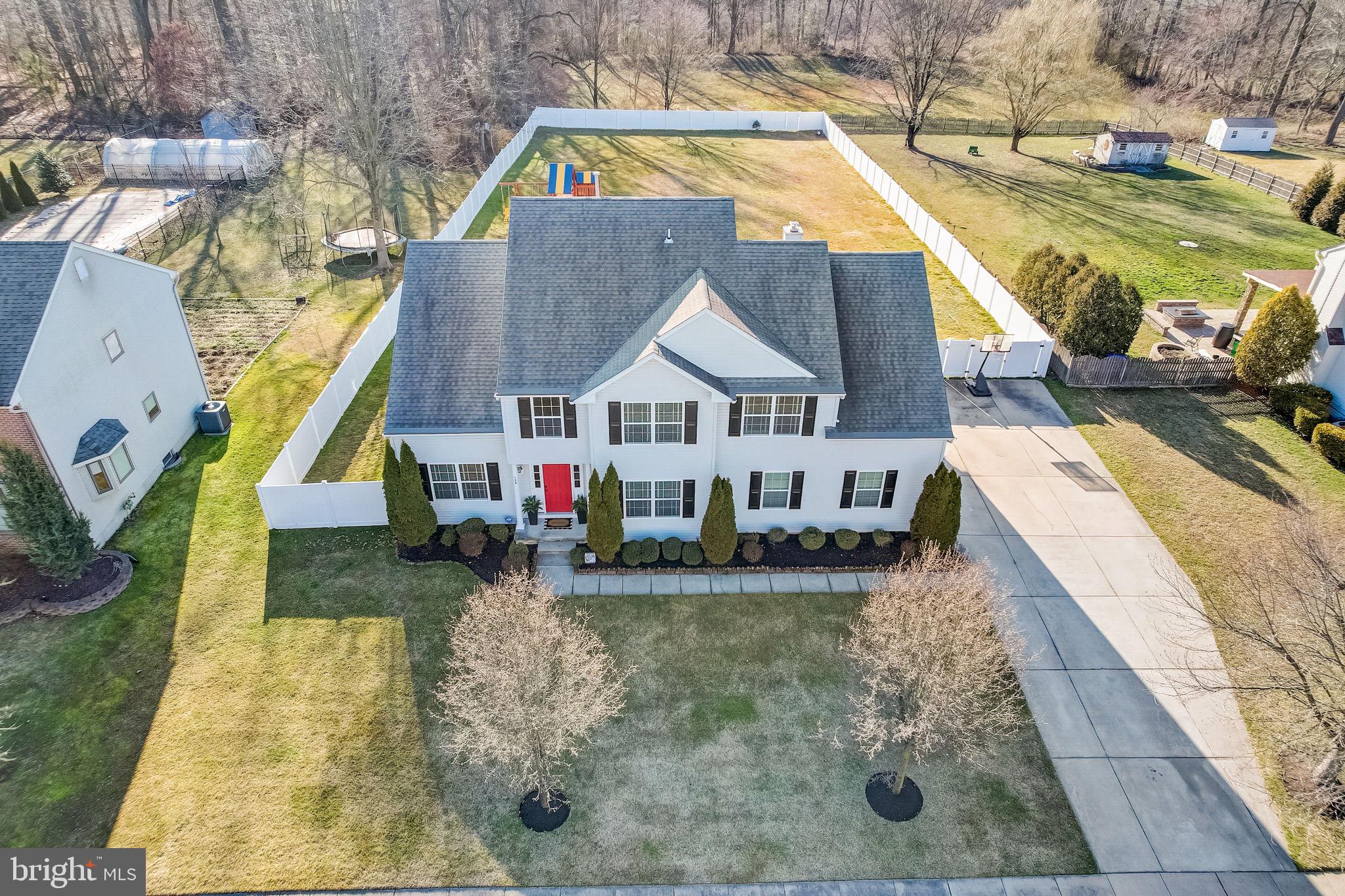 154 Memorial Ln