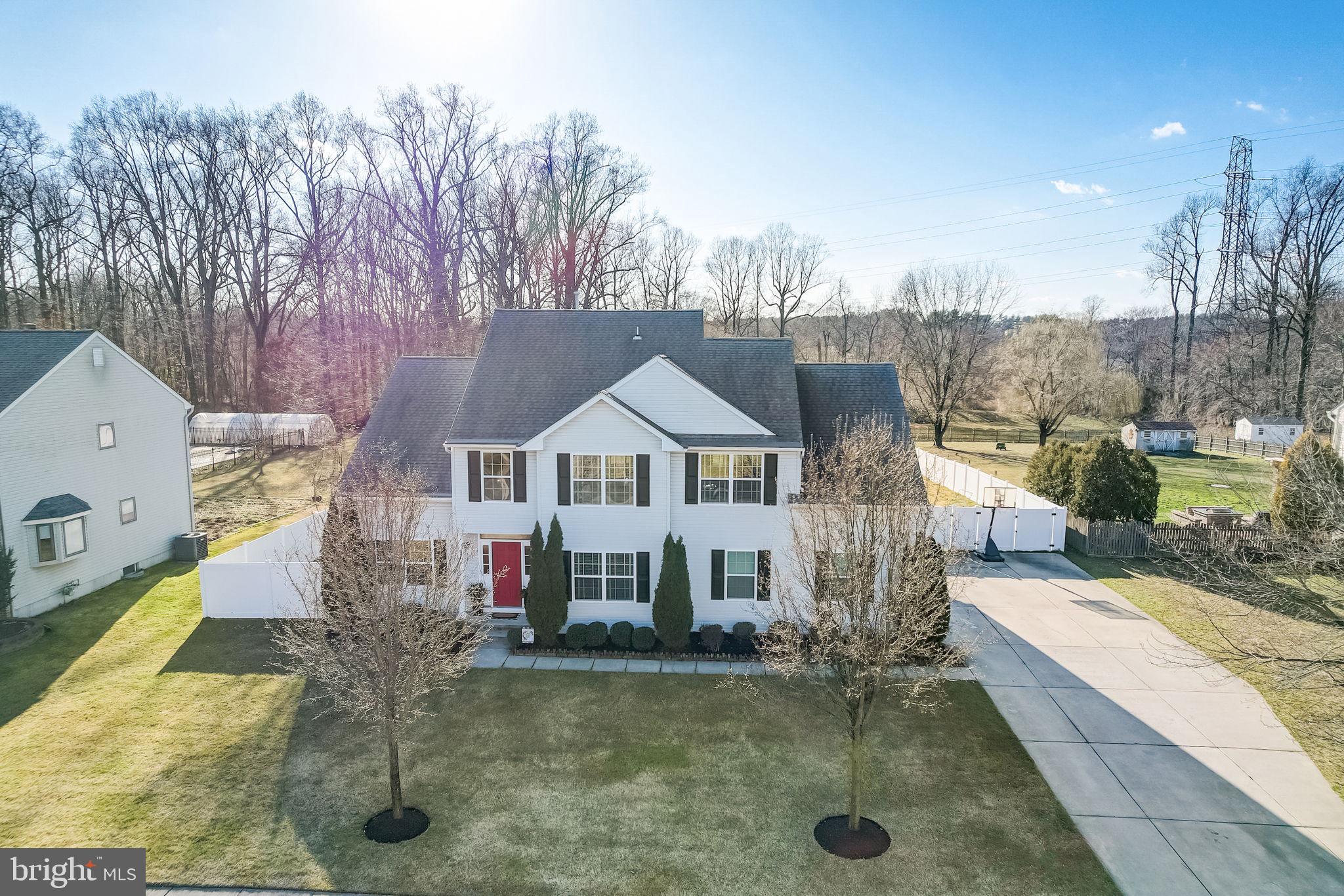 154 Memorial Ln