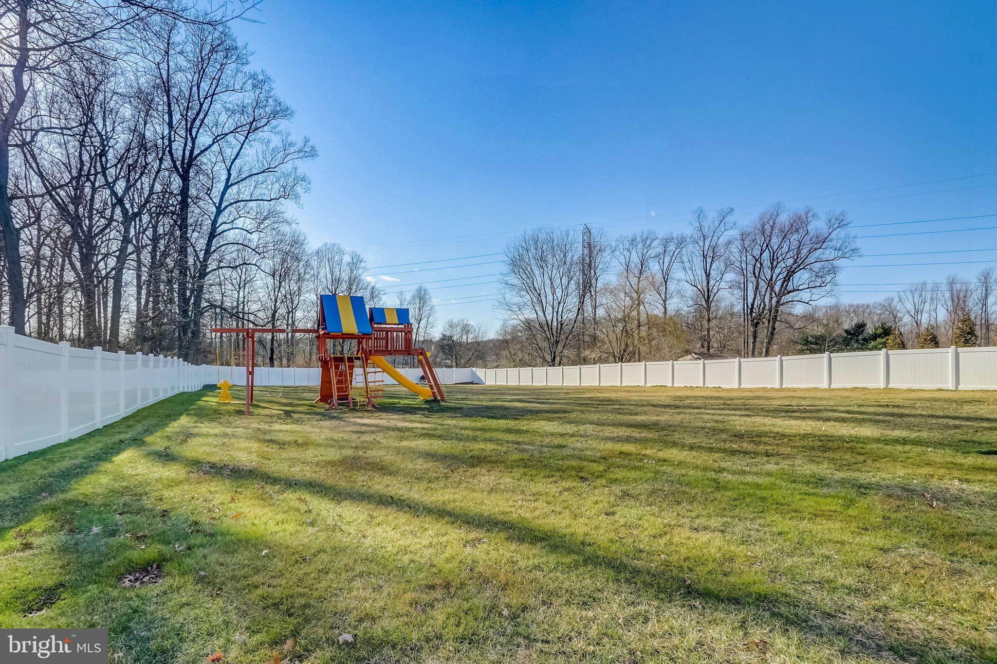 154 Memorial Ln