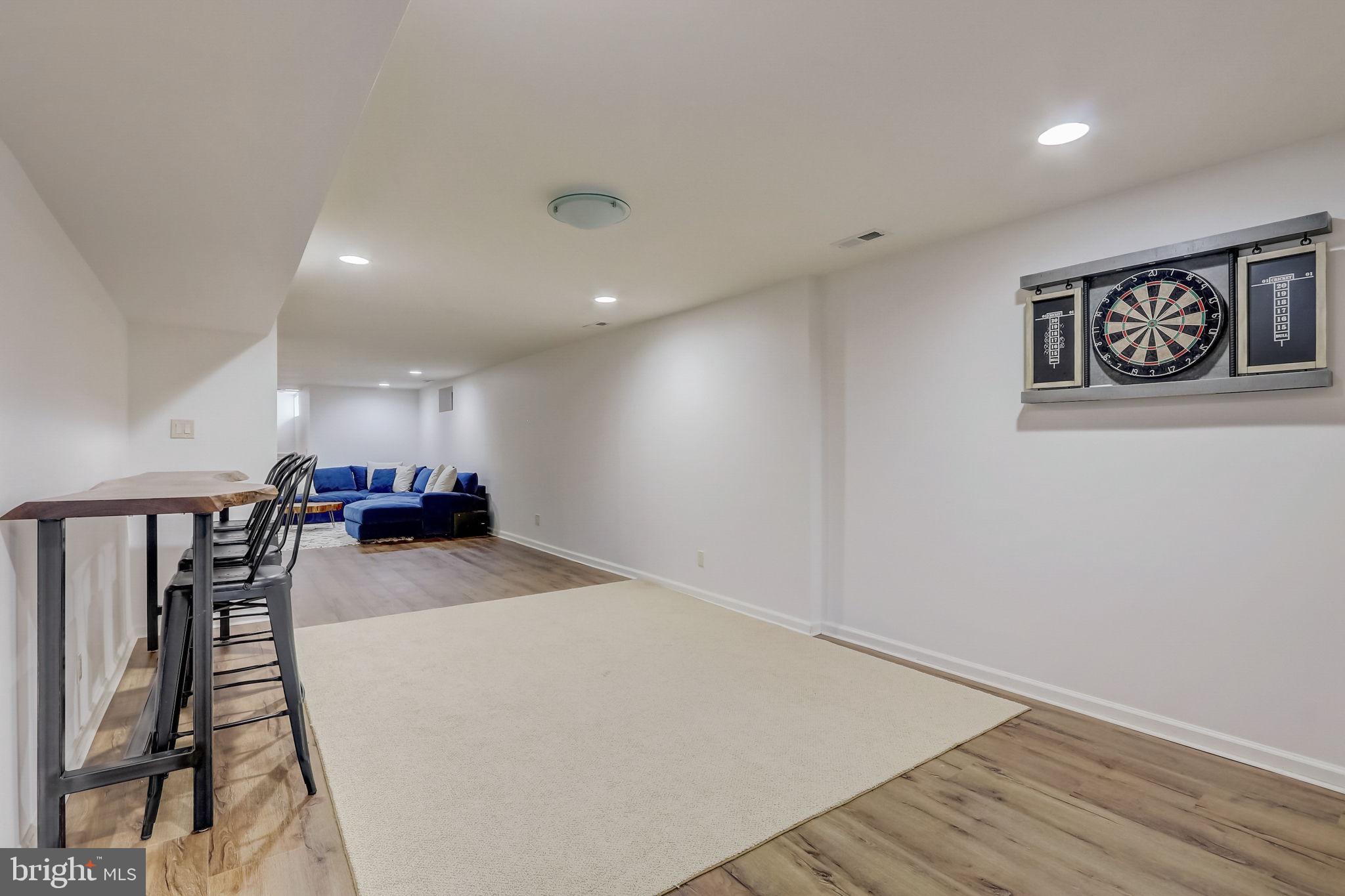 154 Memorial Ln