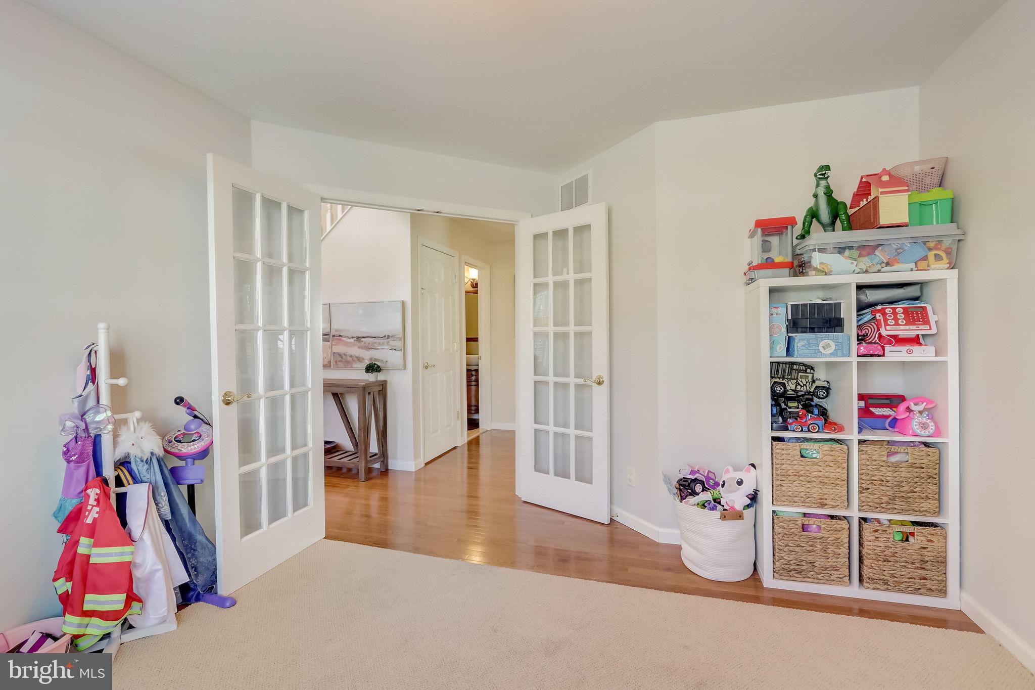 154 Memorial Ln