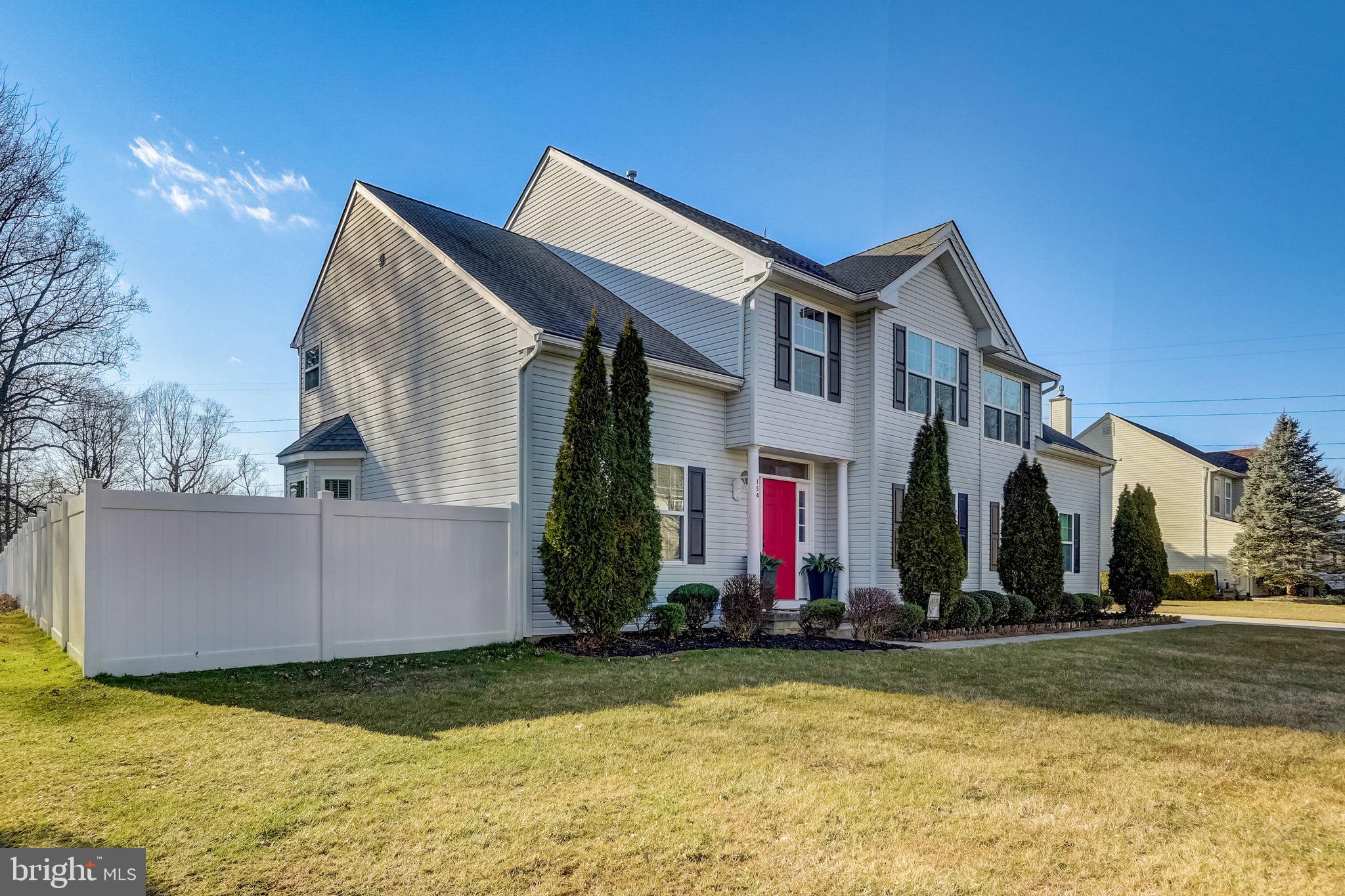 154 Memorial Ln