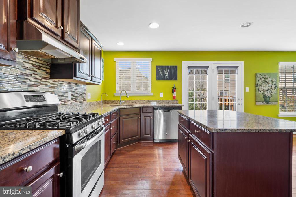 305 NATHAN DRIVE