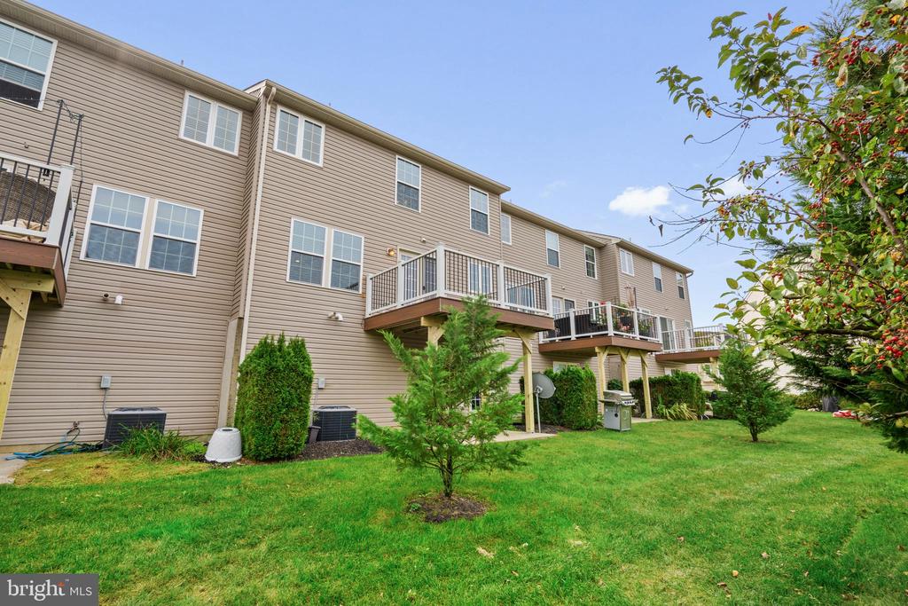 305 NATHAN DRIVE