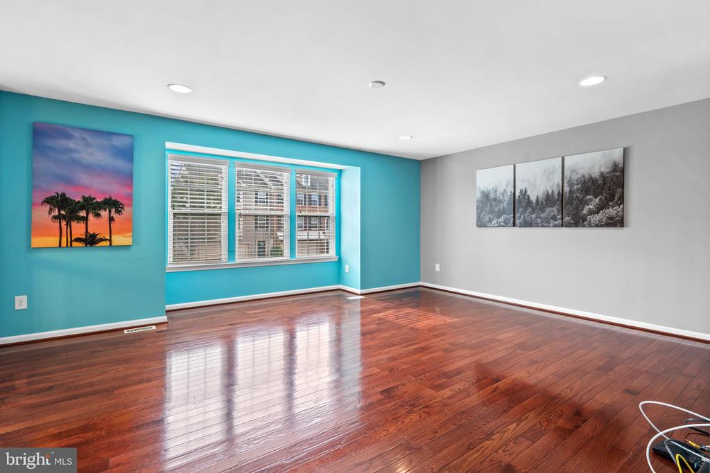305 NATHAN DRIVE